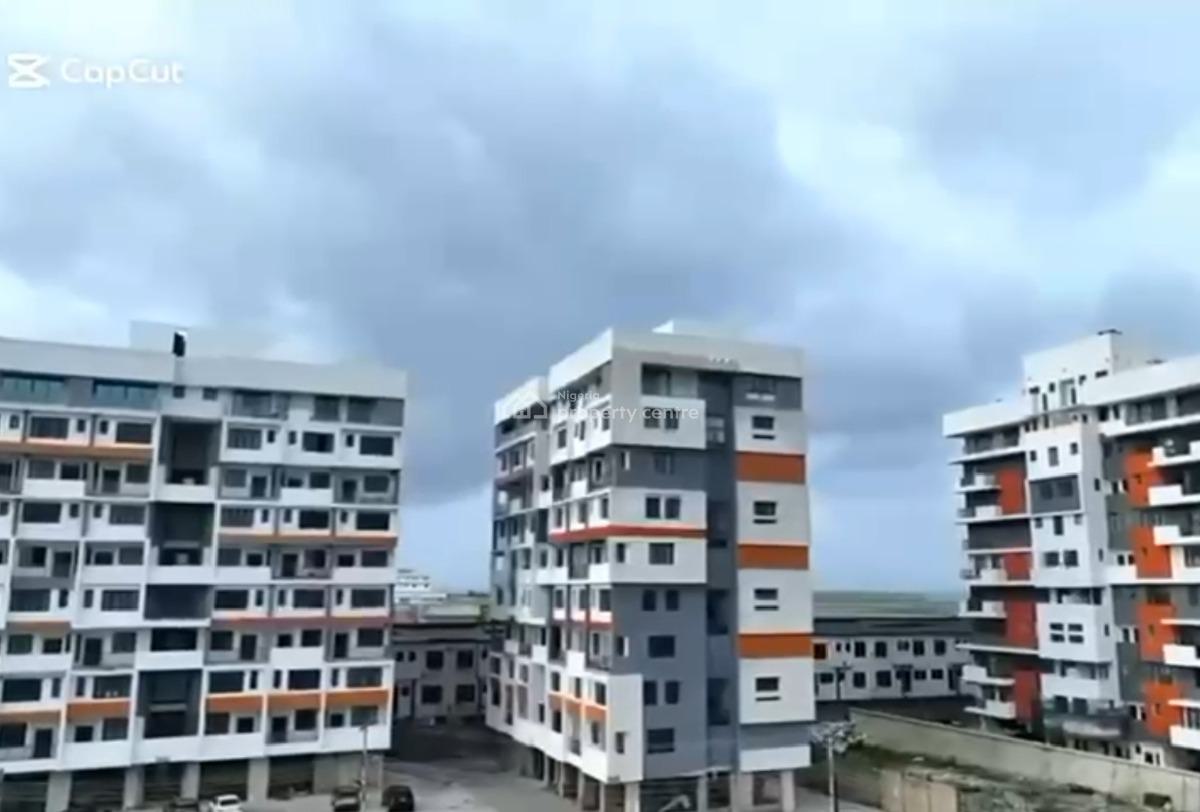 Fully Furnished 3 Bedrooms Penthouse Apartment with Boyz Quarter, Richmond Pearl Estate Off Freedom Way, Lekki Phase 1, Lekki, Lagos, Flat / Apartment for Sale