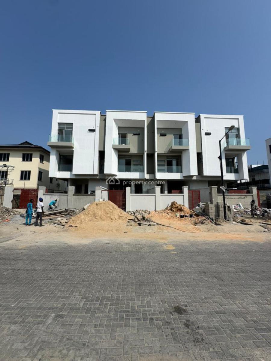 Self Compound Spacious 4 Bedroom Terrace Duplex with Boys Quarters, Lekki Phase 1, Lekki, Lagos, Terraced Duplex for Sale