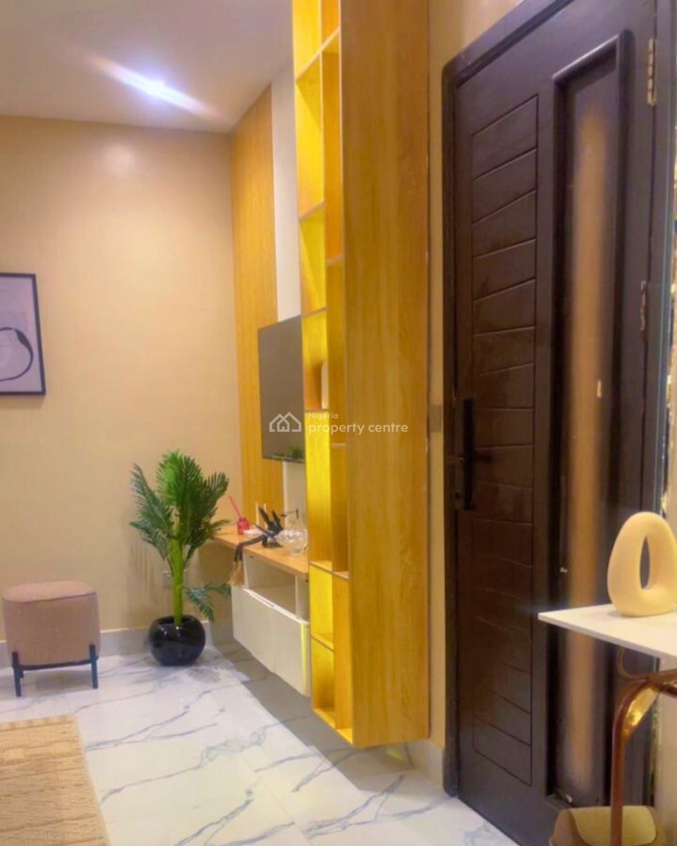 Just Available; Furnished 1 Bedroom Apartment with Elevator Swimming Pool and Gym, Ikoyi, Lagos, Mini Flat (room and Parlour) for Rent