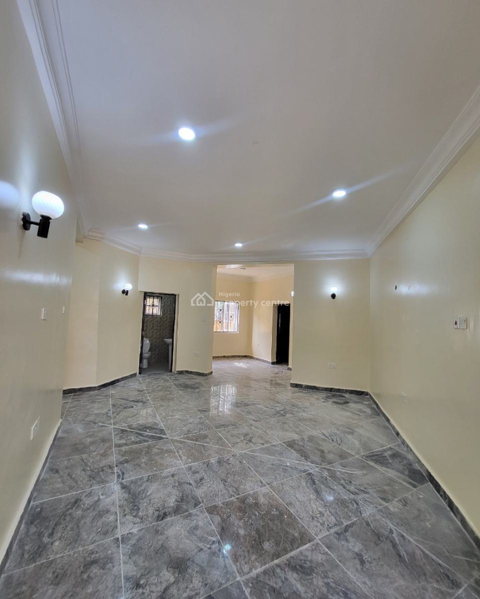 Luxurious Massive 2 Bedroom Flat, By American International School, Durumi, Abuja, Flat / Apartment for Rent