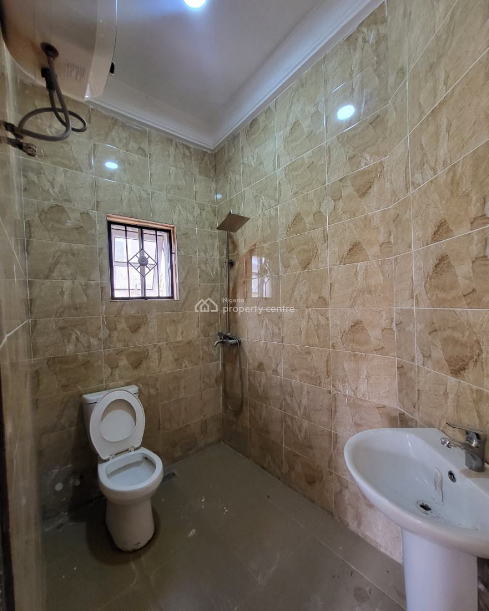 Luxurious Massive 2 Bedroom Flat, By American International School, Durumi, Abuja, Flat / Apartment for Rent