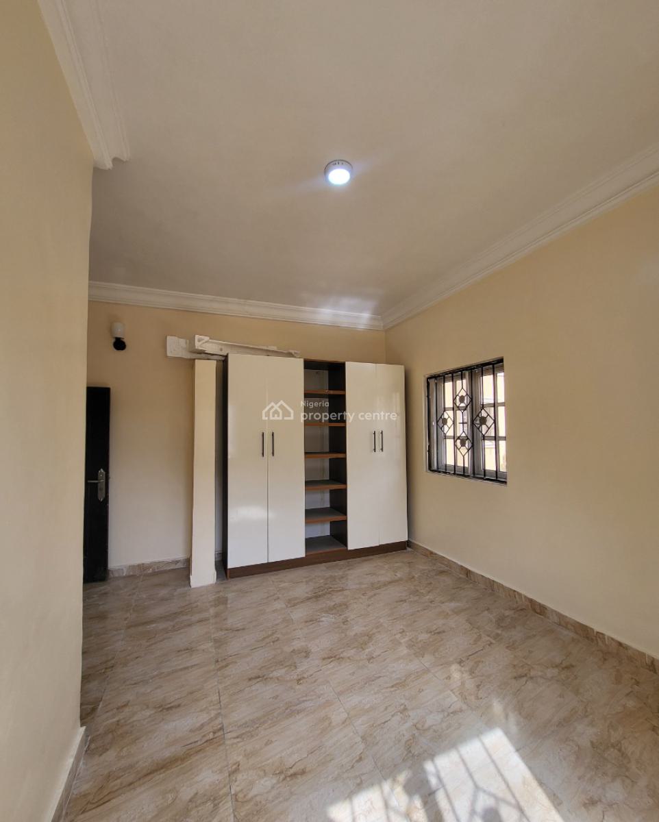 Luxurious Massive 2 Bedroom Flat, By American International School, Durumi, Abuja, Flat / Apartment for Rent