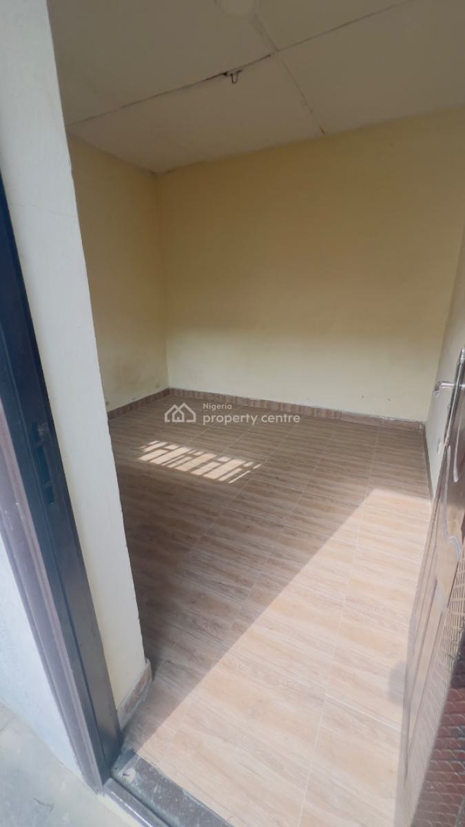 6 Bedroom Duplex, Off Bisola Durosimmi, Lekki Phase 1, Lekki, Lagos, Office Space for Rent