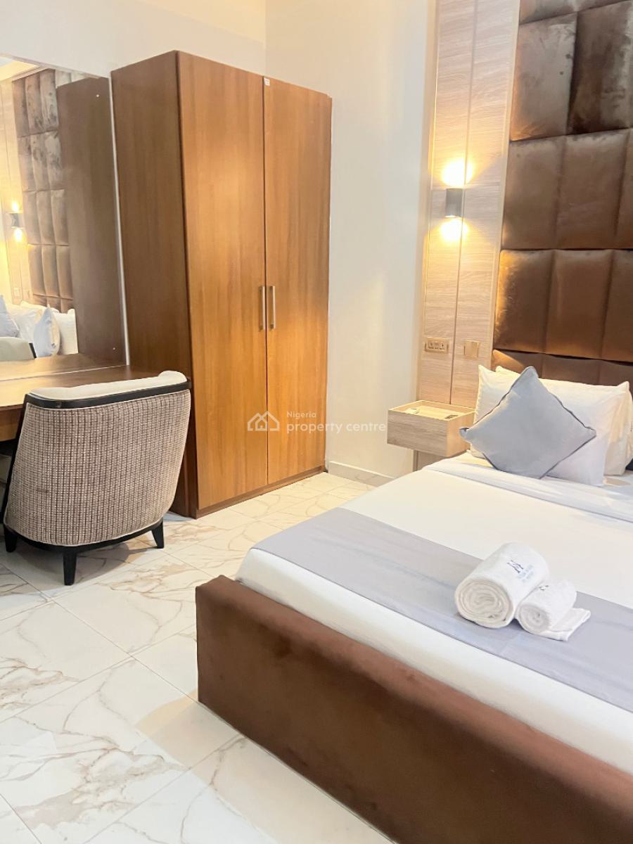 2 Bedroom Apartment, Freedom Way, Lekki Phase 1, Lekki, Lagos, Flat / Apartment Short Let