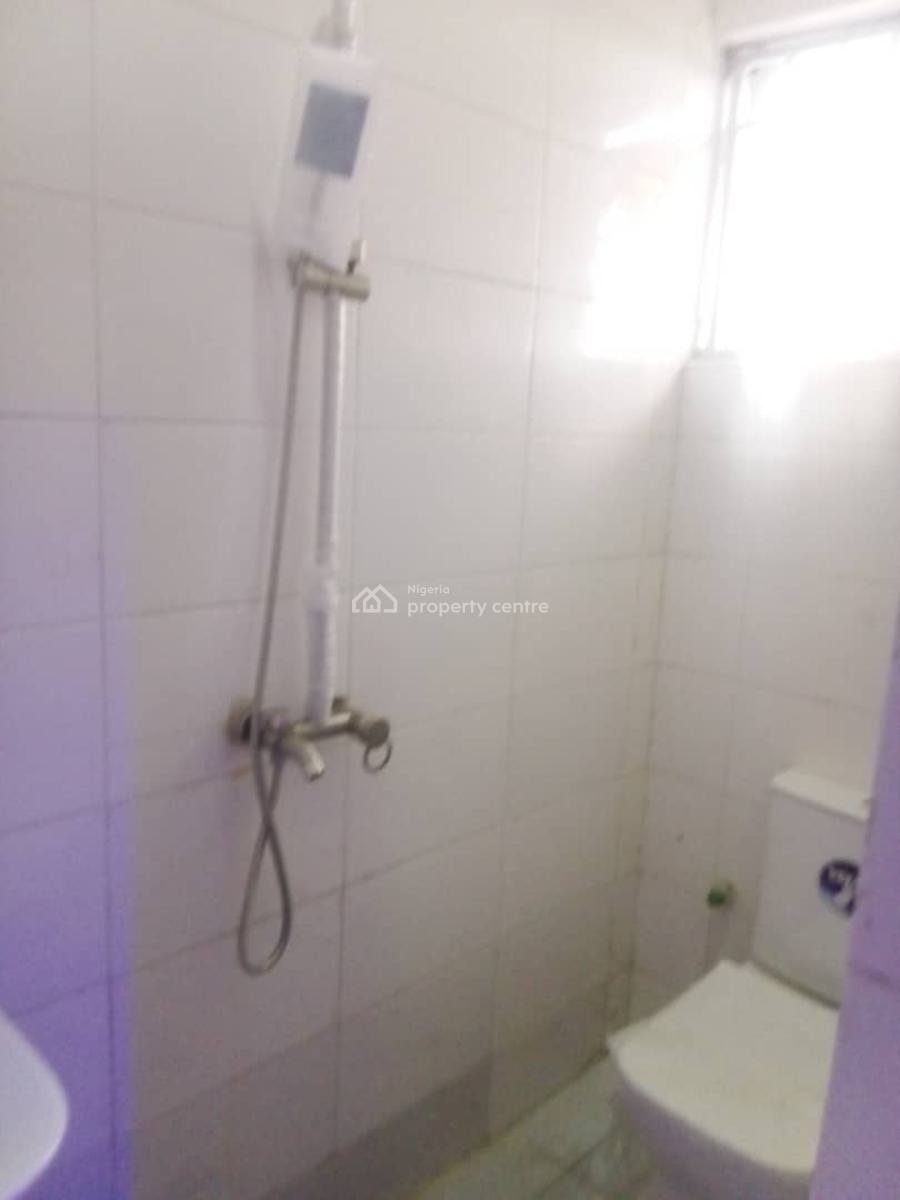Sharp 3 Bedroom Apartment 2 Two Occupants in The Compound, United Estates, Sangotedo, Ajah, Lagos, Flat / Apartment for Rent