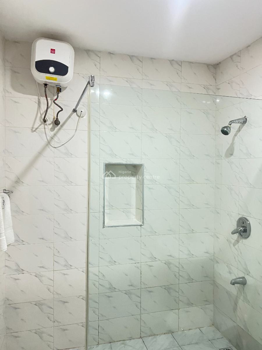 2 Bedroom Apartment, Freedom Way, Lekki Phase 1, Lekki, Lagos, Flat / Apartment Short Let