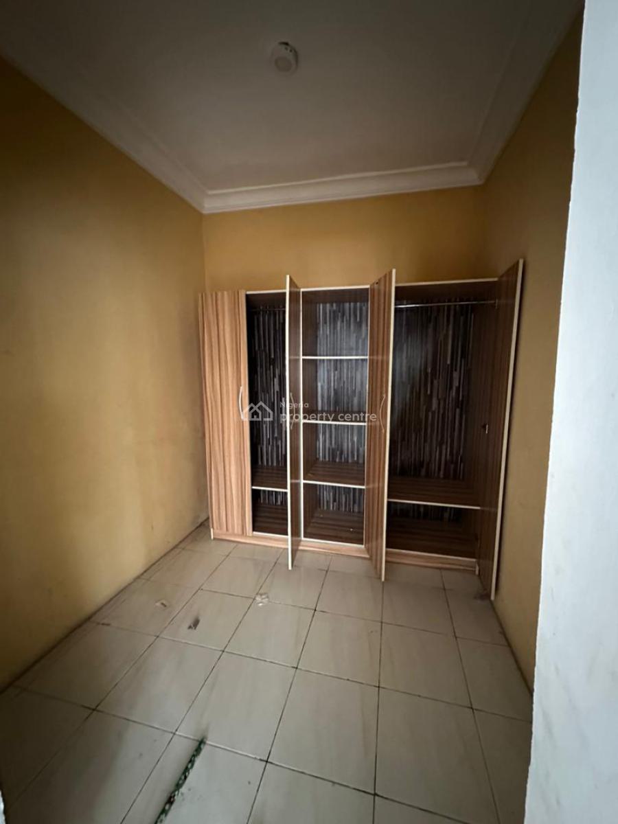 Very Spacious 3 Bedroom Apartment in a Serene Environment, Close Proximity to Coastal Road, Okun-ajah, Ajah, Lagos, Flat / Apartment for Rent