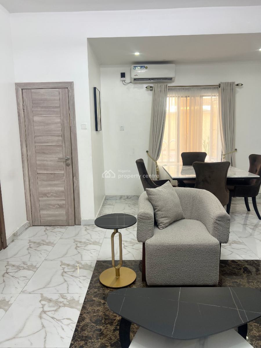 2 Bedroom Apartment, Freedom Way, Lekki Phase 1, Lekki, Lagos, Flat / Apartment Short Let