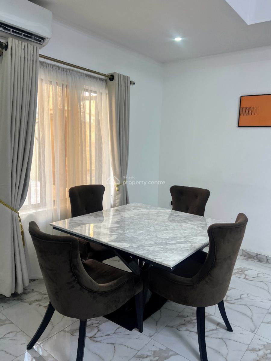 2 Bedroom Apartment, Freedom Way, Lekki Phase 1, Lekki, Lagos, Flat / Apartment Short Let