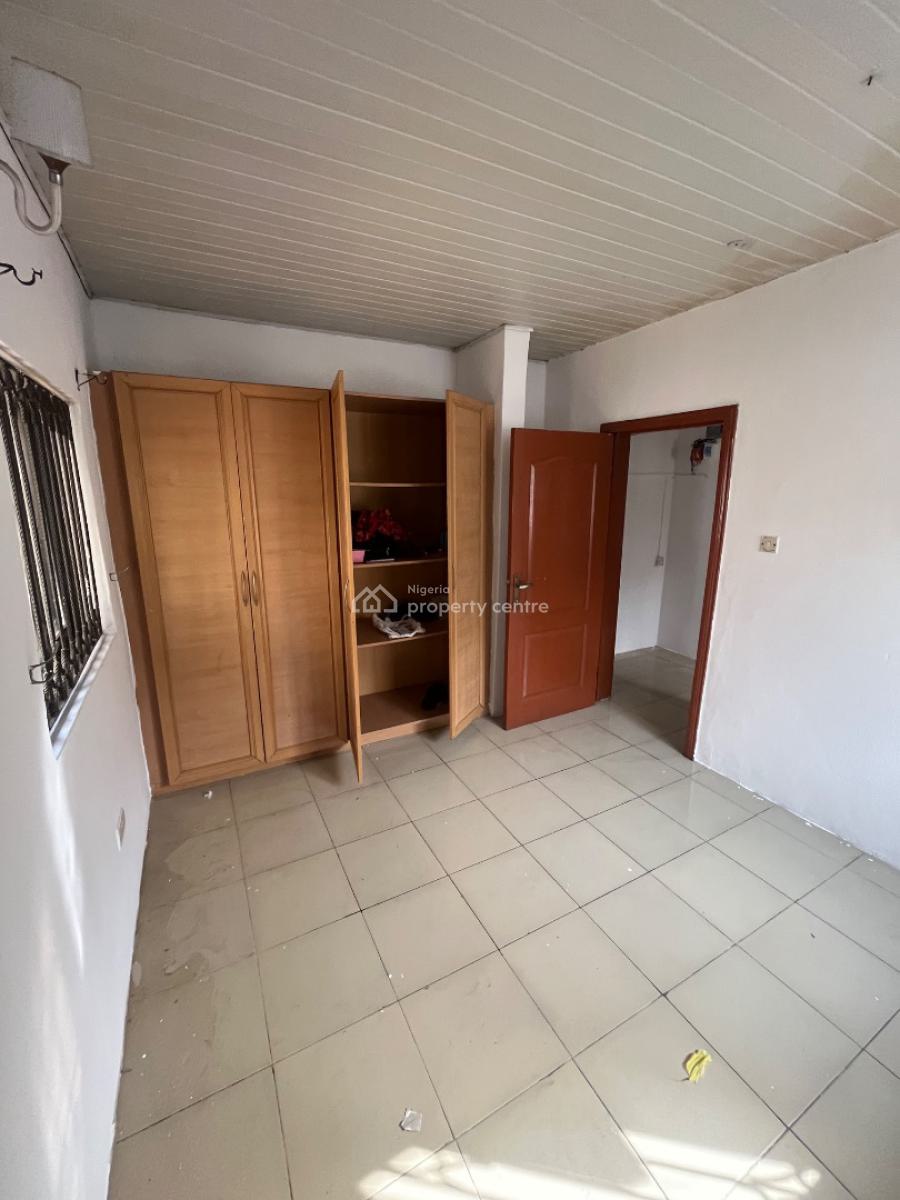 Self Contain, Off Fola Osibo, Lekki Phase 1, Lekki, Lagos, Mini Flat (room and Parlour) for Rent
