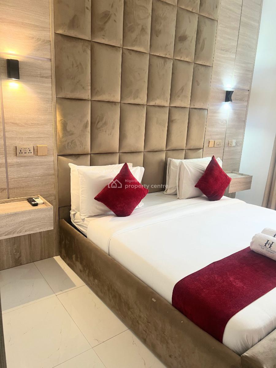 Vacation Ruby 2 Bedroom Apartment, Freedom Way, Lekki Phase 1, Lekki, Lagos, Flat / Apartment Short Let