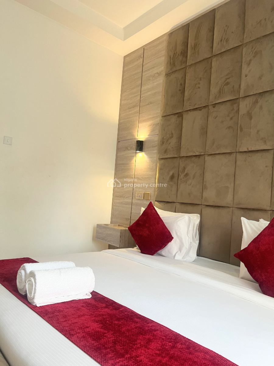 Vacation Ruby 2 Bedroom Apartment, Freedom Way, Lekki Phase 1, Lekki, Lagos, Flat / Apartment Short Let