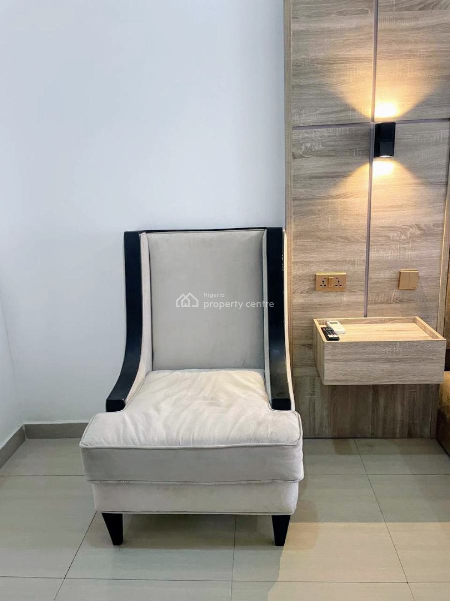 2 Bedroom Apartment, Freedom Way, Lekki Phase 1, Lekki, Lagos, Flat / Apartment Short Let
