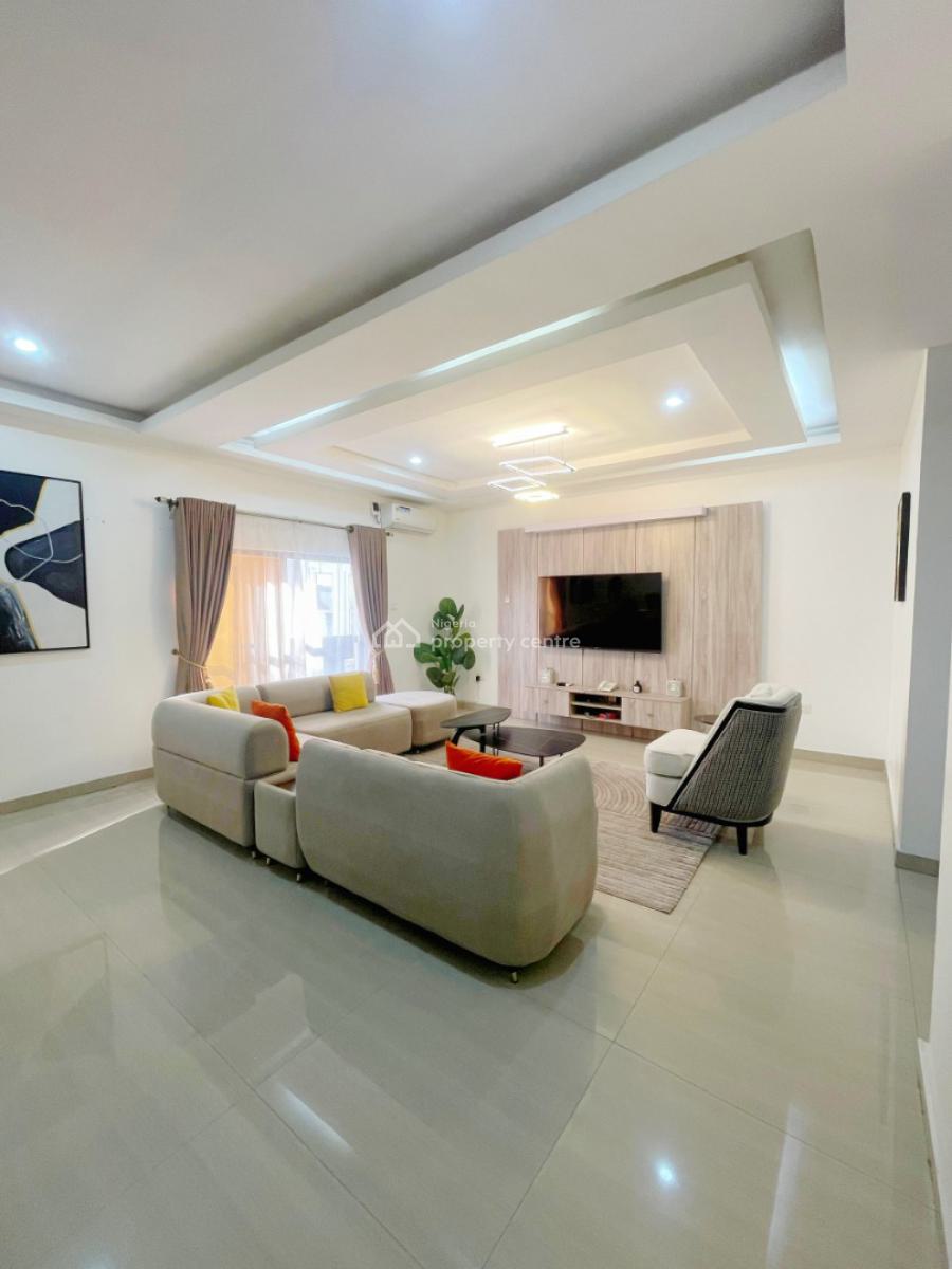 2 Bedroom Apartment, Freedom Way, Lekki Phase 1, Lekki, Lagos, Flat / Apartment Short Let