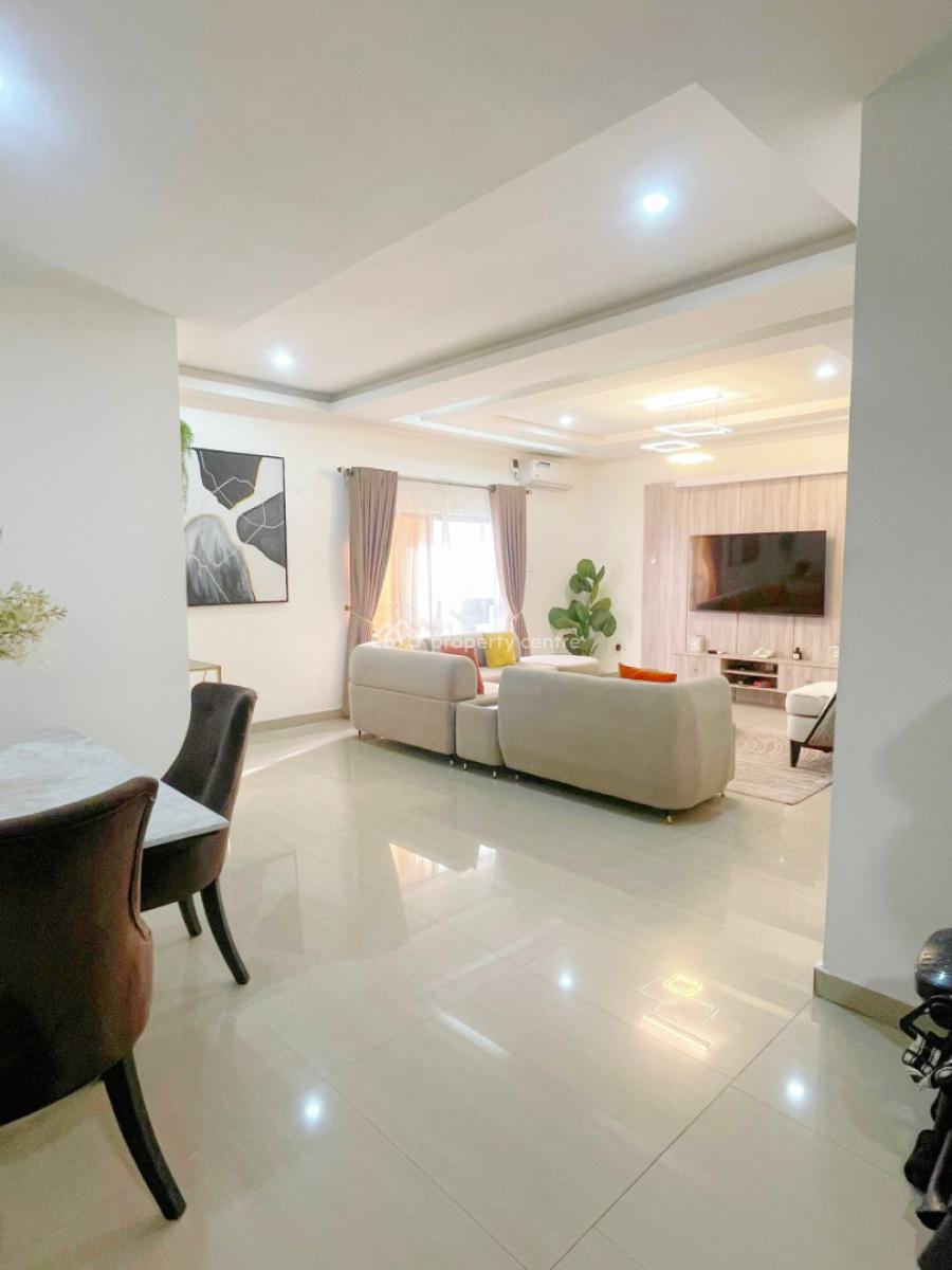 2 Bedroom Apartment, Freedom Way, Lekki Phase 1, Lekki, Lagos, Flat / Apartment Short Let