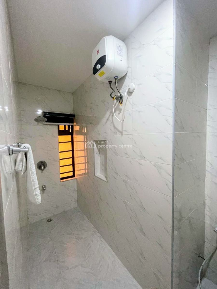 2 Bedroom Apartment, Freedom Way, Lekki Phase 1, Lekki, Lagos, Flat / Apartment Short Let