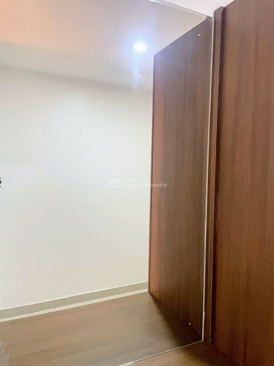 2 Bedroom Apartment, Freedom Way, Lekki Phase 1, Lekki, Lagos, Flat / Apartment Short Let