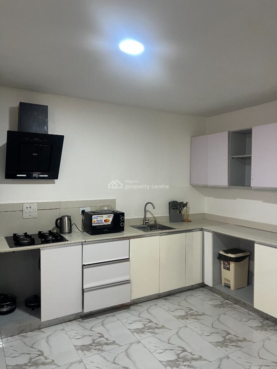 2 Bedroom Apartment, Freedom Way, Lekki Phase 1, Lekki, Lagos, Flat / Apartment Short Let