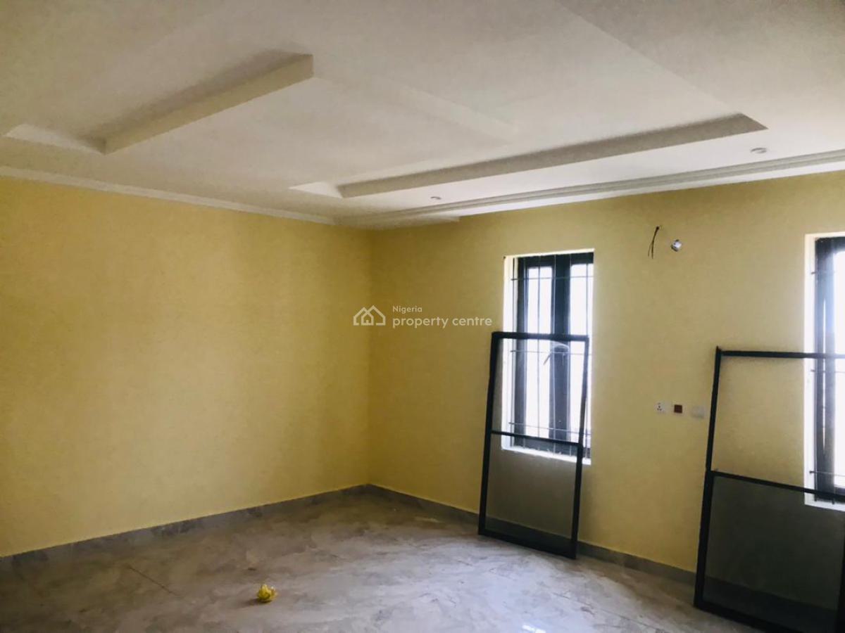 Tastefully Finished & Spacious 2 Bedrooms Flat, Off 1st Avenue, Gwarinpa, Abuja, Flat / Apartment for Rent