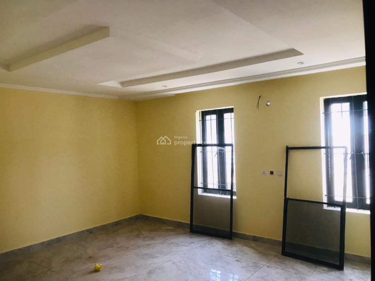 Tastefully Finished & Spacious 2 Bedrooms Flat, Off 1st Avenue, Gwarinpa, Abuja, Flat / Apartment for Rent