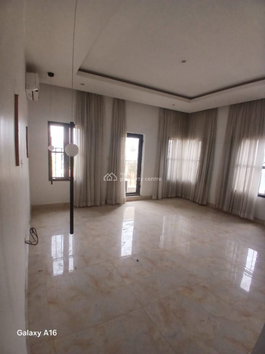 Serviced & Well Maintained 3 Bedroom Flat with Bq, Oniru, Victoria Island (vi), Lagos, Flat / Apartment for Sale