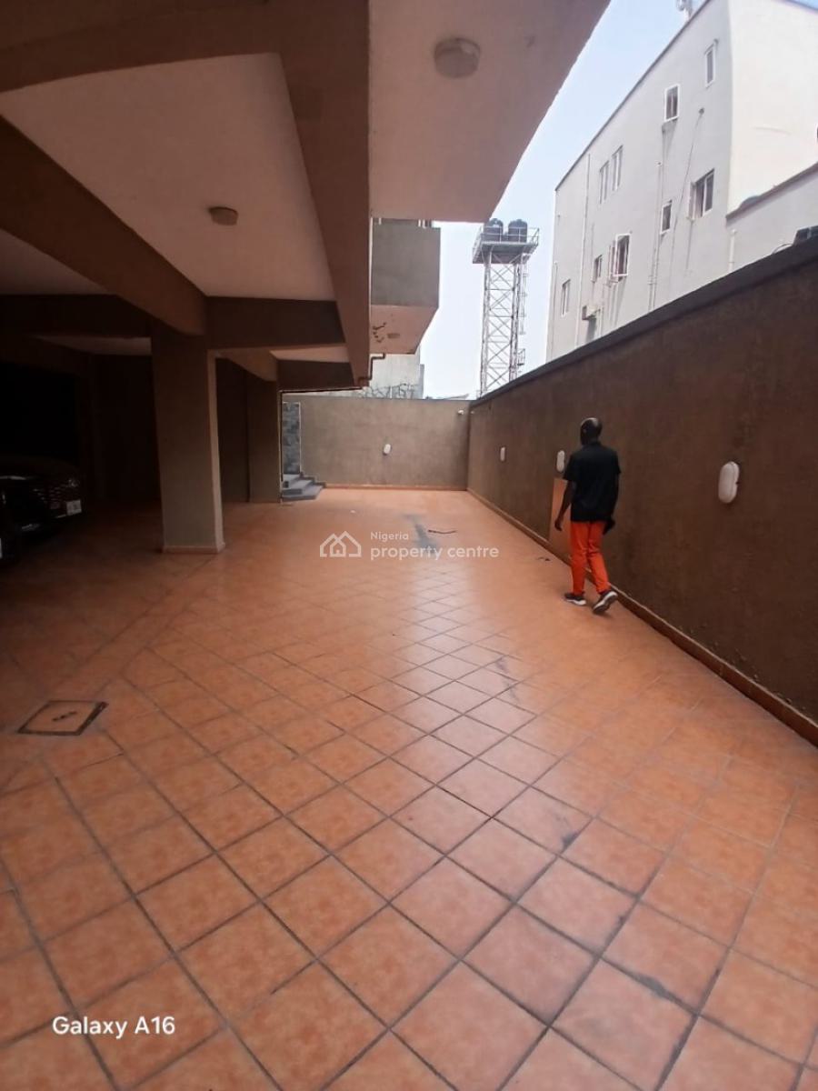 Serviced & Well Maintained 3 Bedroom Flat with Bq, Oniru, Victoria Island (vi), Lagos, Flat / Apartment for Sale