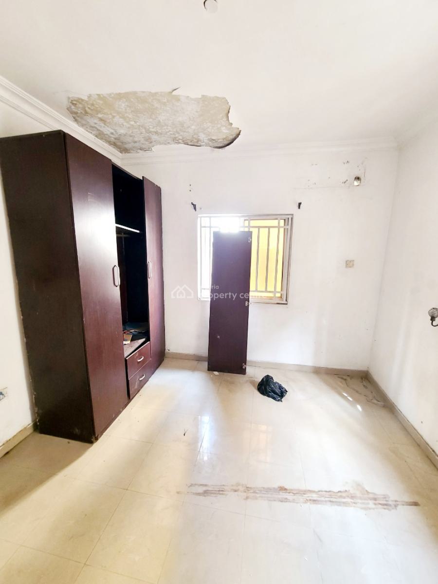 Spacious 3 Bedroom Flat, Ilasan, Lekki, Lagos, Flat / Apartment for Rent