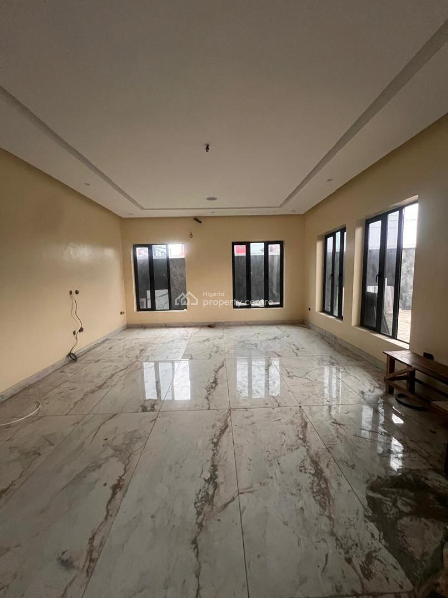 Exclusive 6 Bedroom Semi Detached Duplex with Bq, Lekki Phase 1, Lekki, Lagos, Semi-detached Duplex for Sale