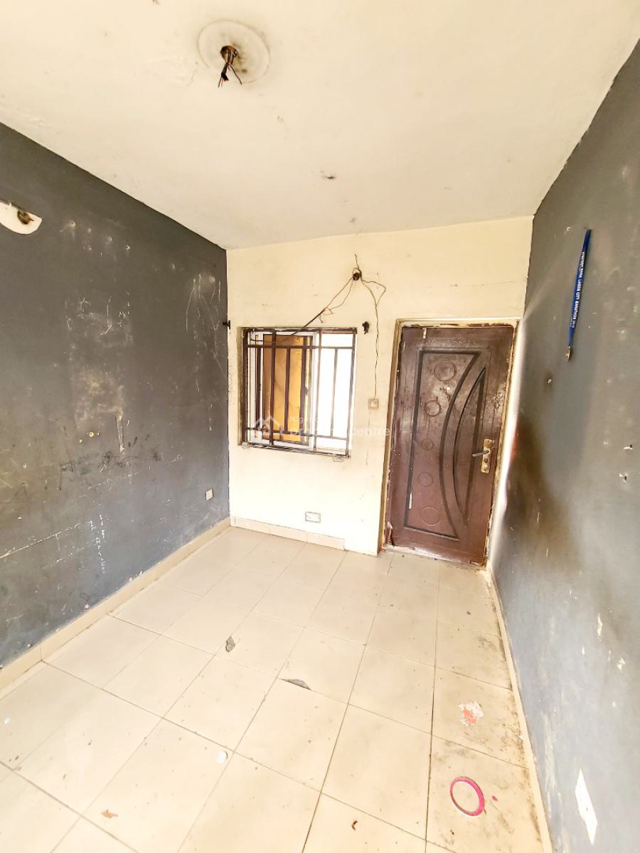 Studio / Single Room / Self Contain with Kitchen, Ilasan, Lekki, Lagos, Self Contain (single Rooms) for Rent