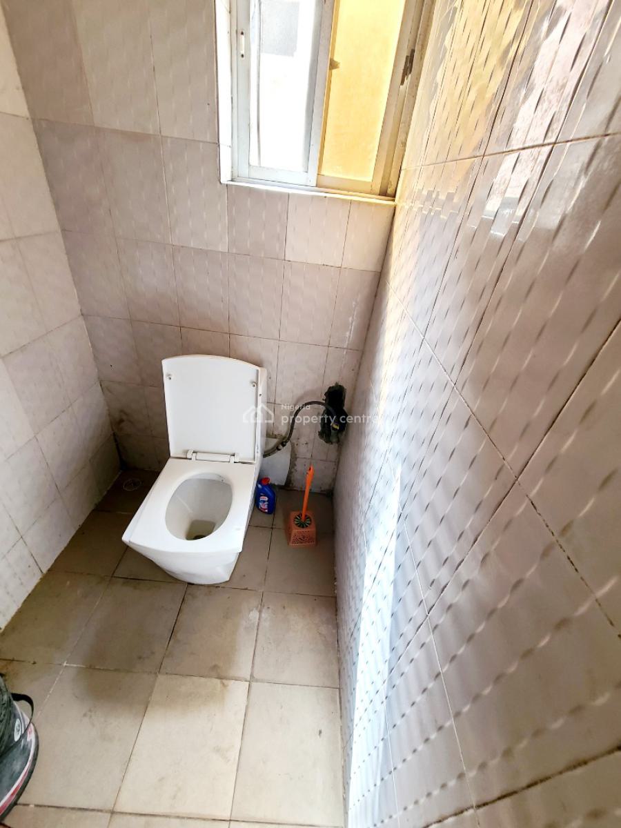 Studio / Single Room / Self Contain with Kitchen, Ilasan, Lekki, Lagos, Self Contain (single Rooms) for Rent