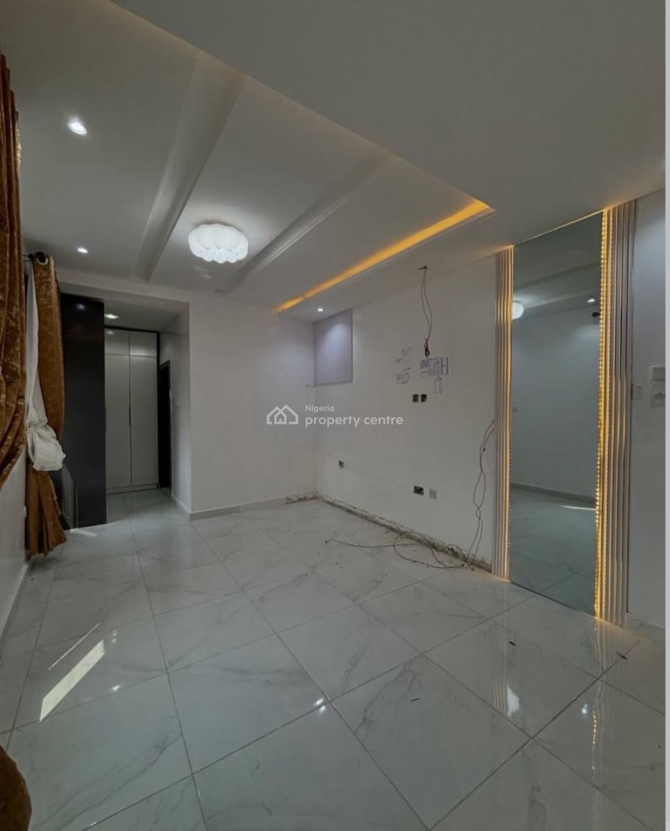4bedroom Maisonette with Bq, Lekki Phase 1, Lekki, Lagos, Flat / Apartment for Rent