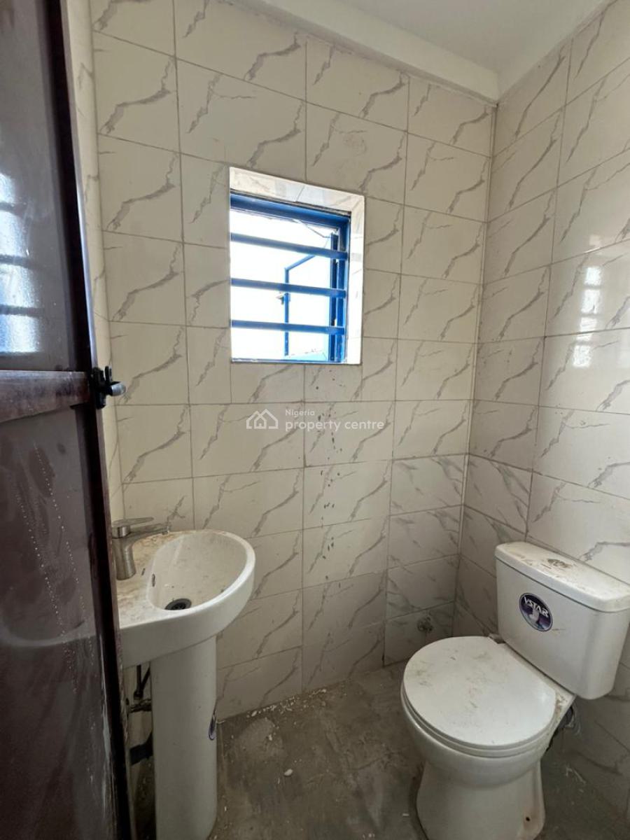 Newly  Built Luxurious Units of 2 Bedroom Apartment, Close Proximity to Coastal Road, Okun-ajah, Ajah, Lagos, Flat / Apartment for Rent