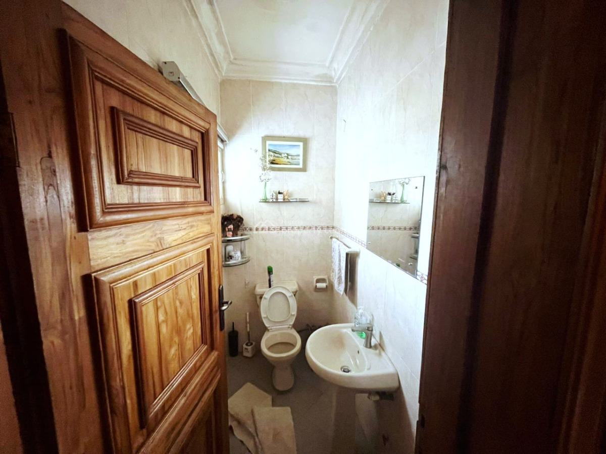 a Stand Alone Commercial 5 Bedroom House, Lekki Phase 1, Lekki, Lagos, Office Space for Rent