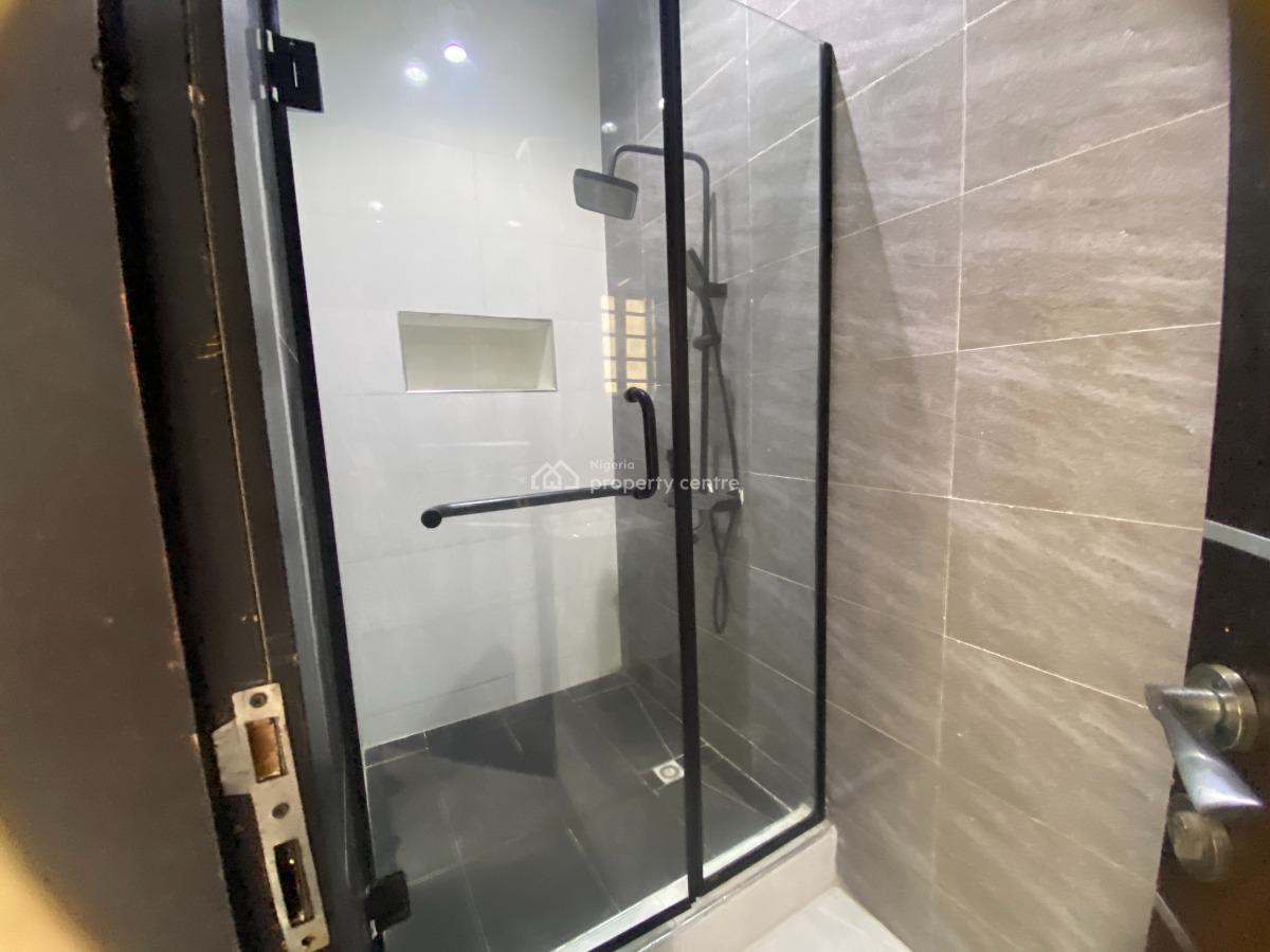 Luxury 2-bedroom Fully Furnished Apartment, Lekki Phase 1, Lekki, Lagos, Flat / Apartment for Sale