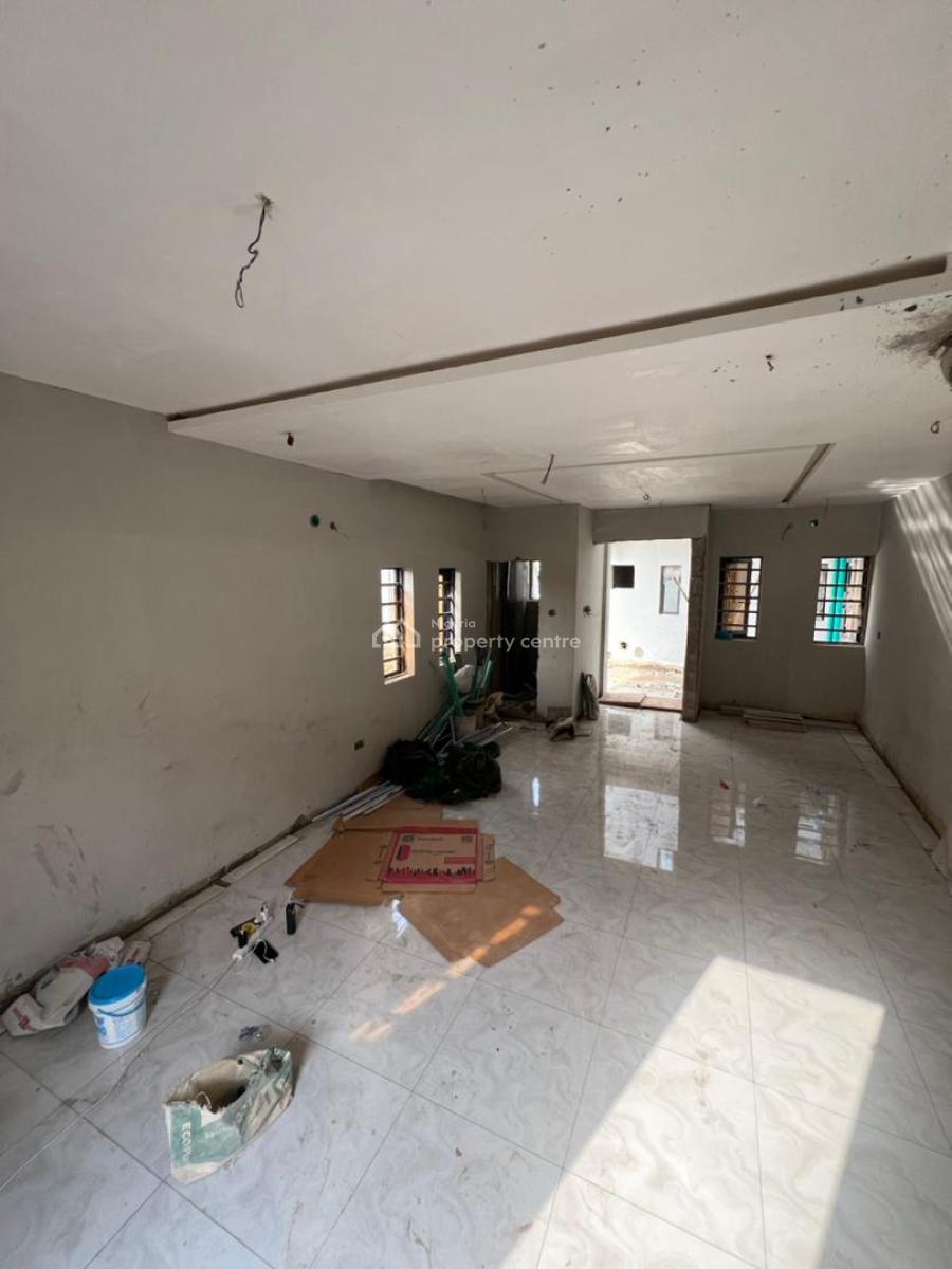 Exquisitely Designed 2 Bedroom Terrace Duplex, Obanikoro, Shomolu, Lagos, Terraced Duplex for Sale