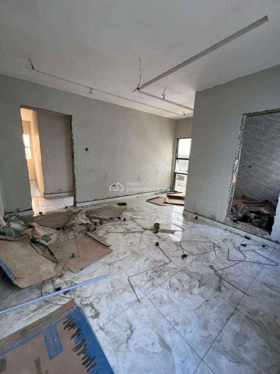 Exquisitely Designed 2 Bedroom Terrace Duplex, Obanikoro, Shomolu, Lagos, Terraced Duplex for Sale