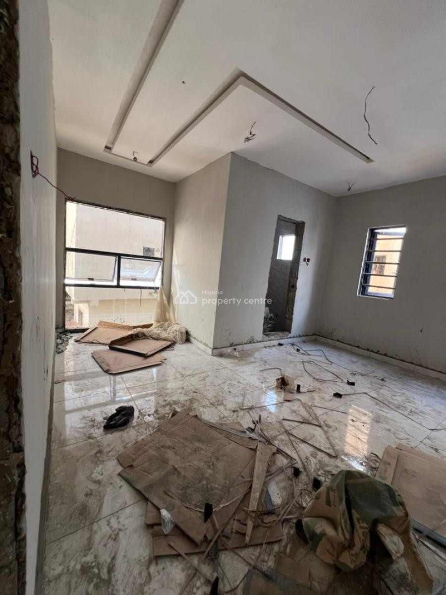 Exquisitely Designed 2 Bedroom Terrace Duplex, Obanikoro, Shomolu, Lagos, Terraced Duplex for Sale