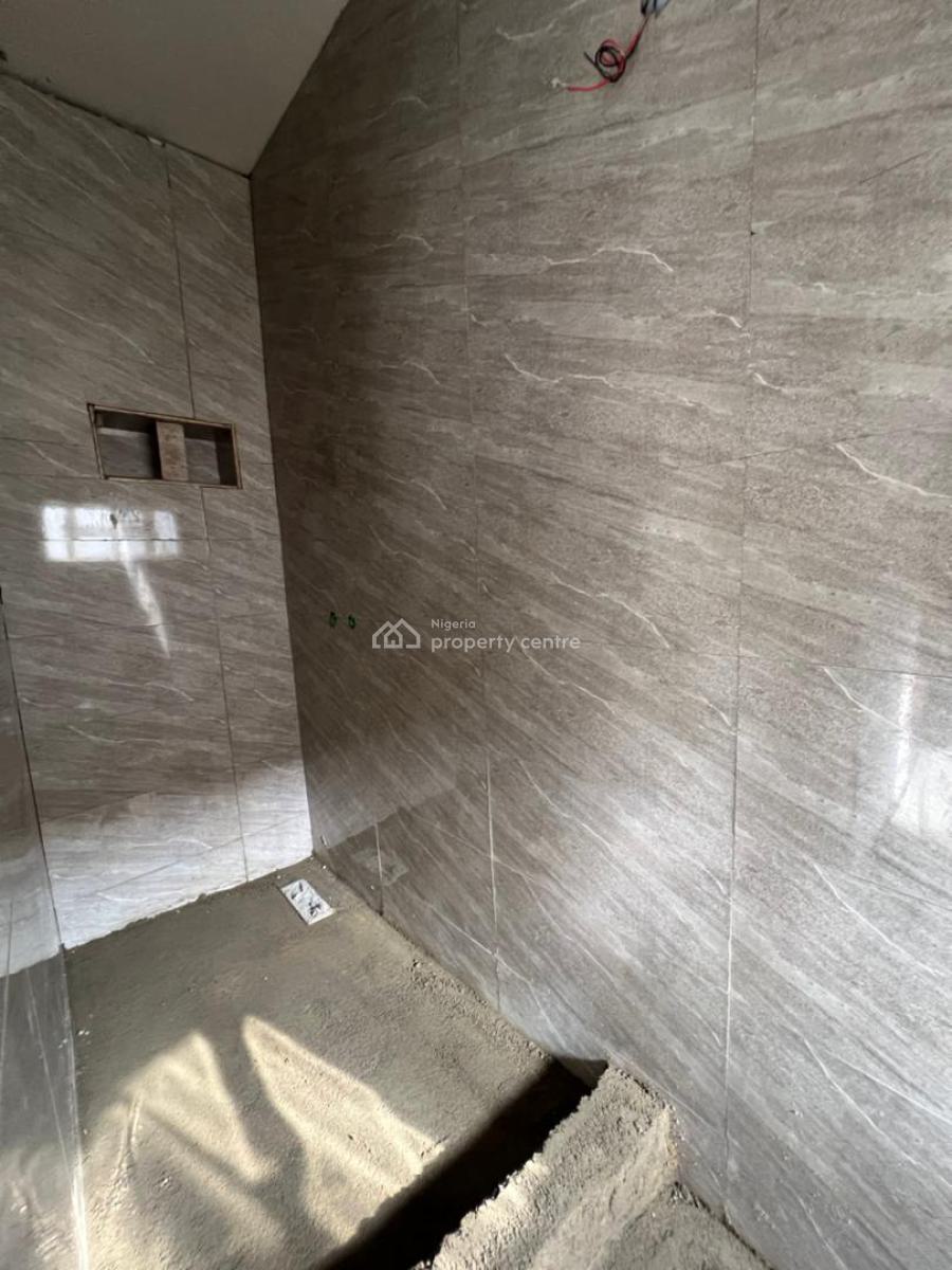 Exquisitely Designed 2 Bedroom Terrace Duplex, Obanikoro, Shomolu, Lagos, Terraced Duplex for Sale