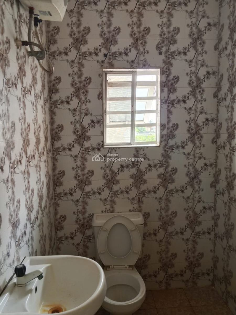 Luxurious 3 Bedroom Flat, Badore, Ajah, Lagos, Flat / Apartment for Rent