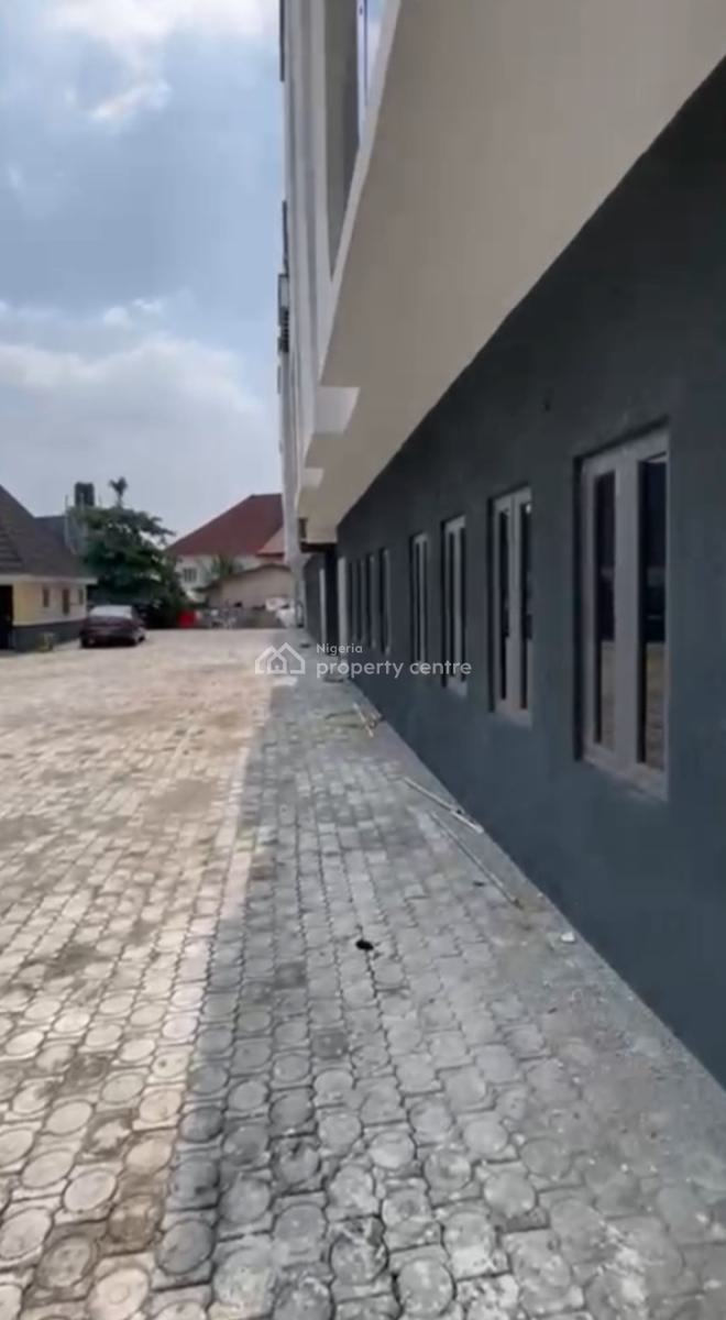 Freshly Built Very Spacious 4 Bedrooms Terrace Duplex, Gwarinpa, Abuja, Terraced Duplex for Rent