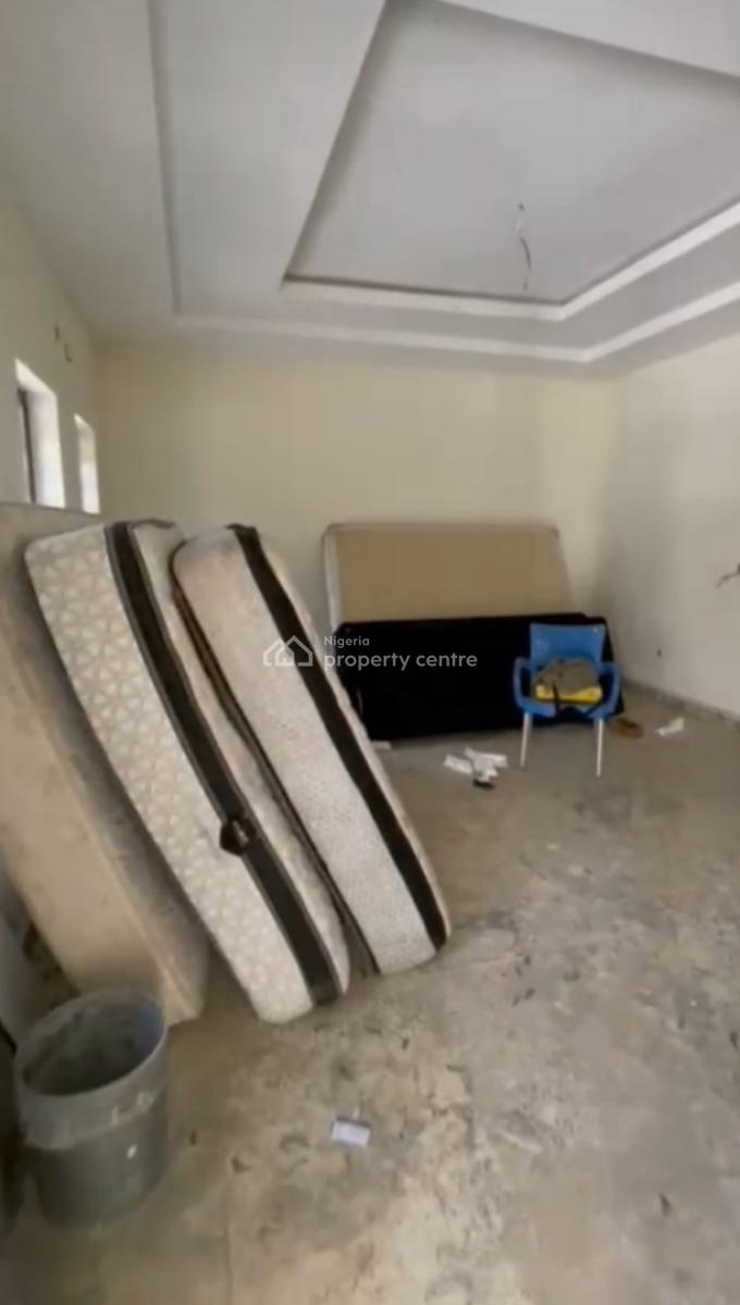 Freshly Built Very Spacious 4 Bedrooms Terrace Duplex, Gwarinpa, Abuja, Terraced Duplex for Rent