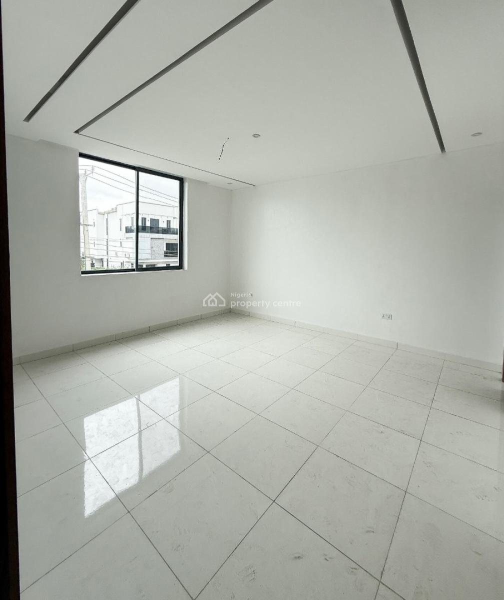 Lovely 2 Bedroom Apartment, Oniru, Victoria Island (vi), Lagos, Block of Flats for Sale