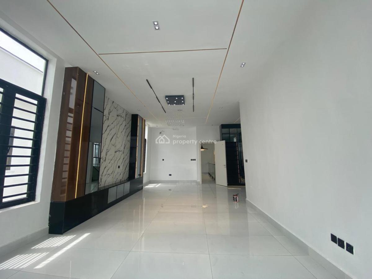 5 Bedrooms Semi-detached Duplex with Bq, Orchid, Lekki, Lagos, Semi-detached Duplex for Sale