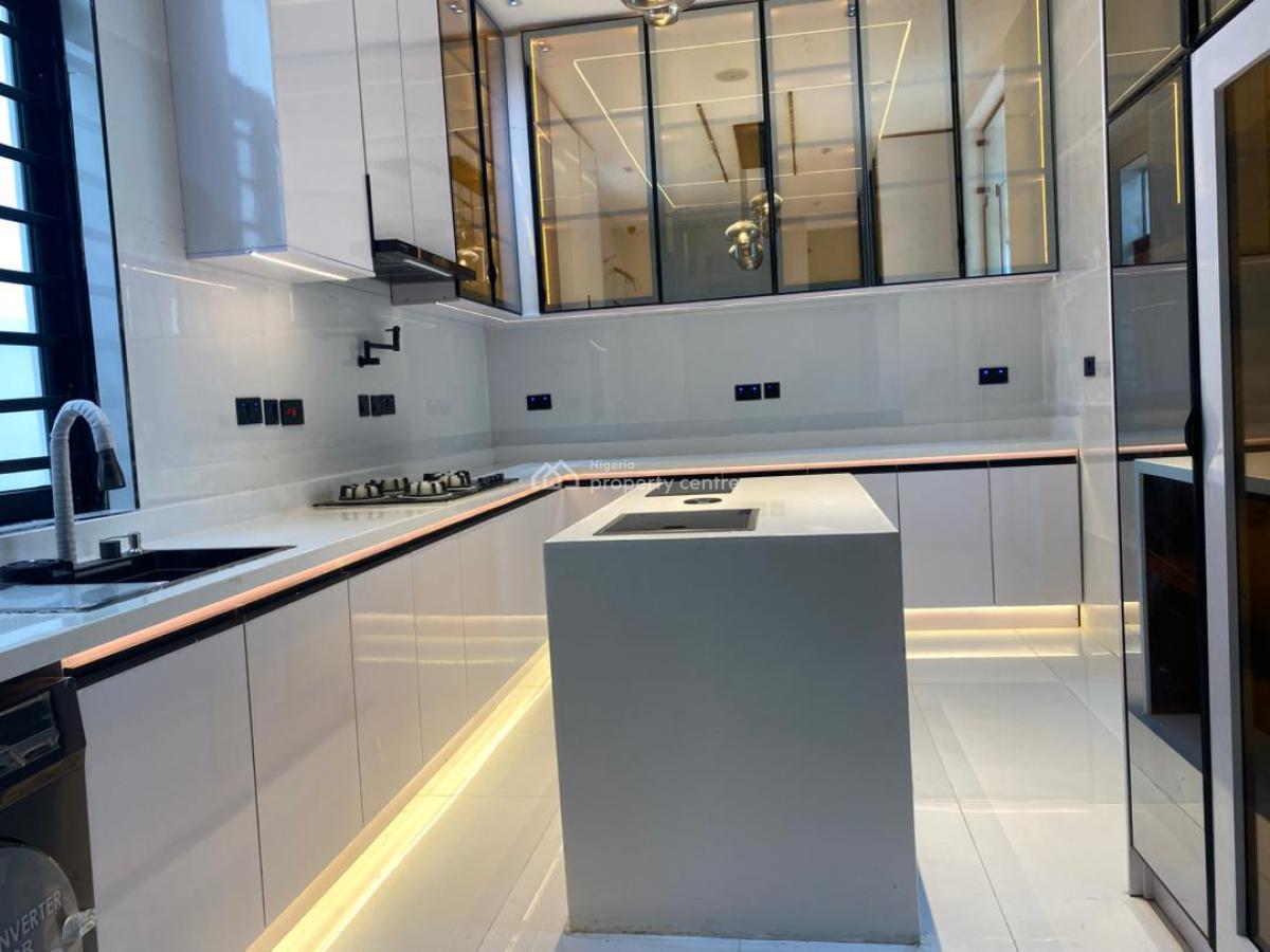 5 Bedrooms Semi-detached Duplex with Bq, Orchid, Lekki, Lagos, Semi-detached Duplex for Sale