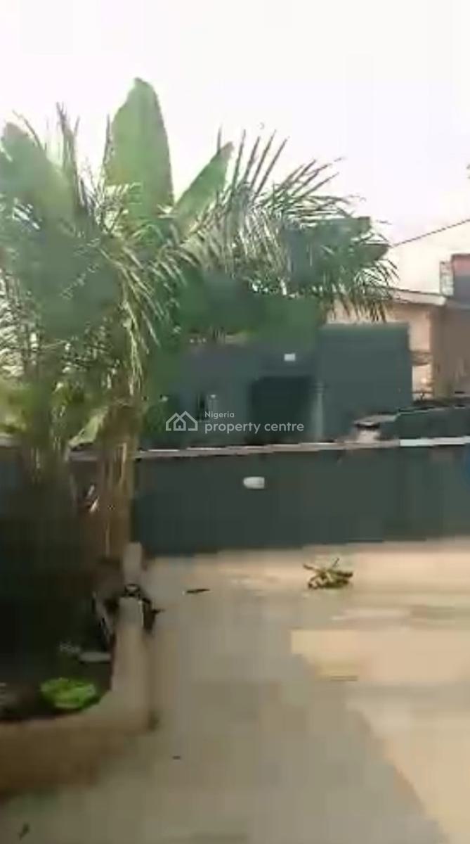 Executive 5 Bedroom Semi Detached House with Bq, Obanikoro, Shomolu, Lagos, Detached Duplex for Rent