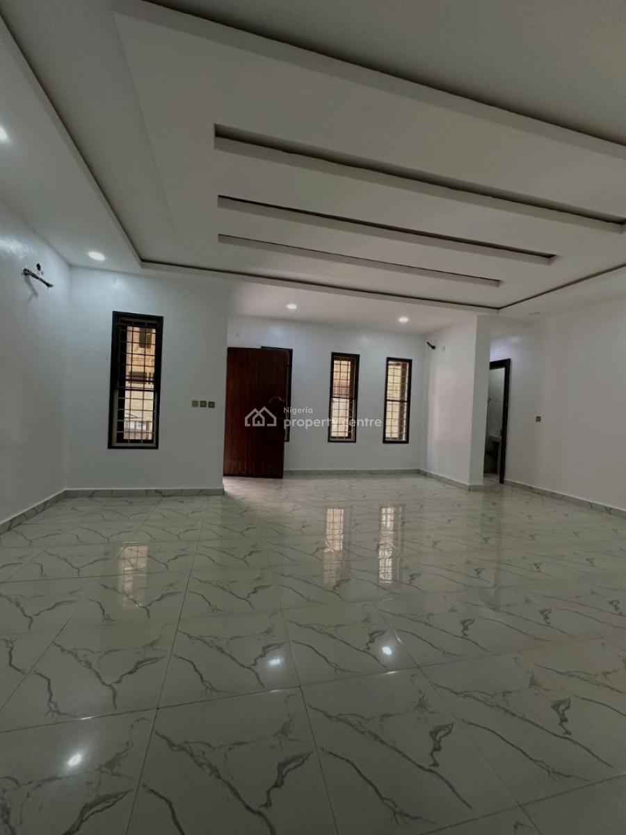 Clean  3 Bedroom Apartment, Jahi, Abuja, Block of Flats for Sale