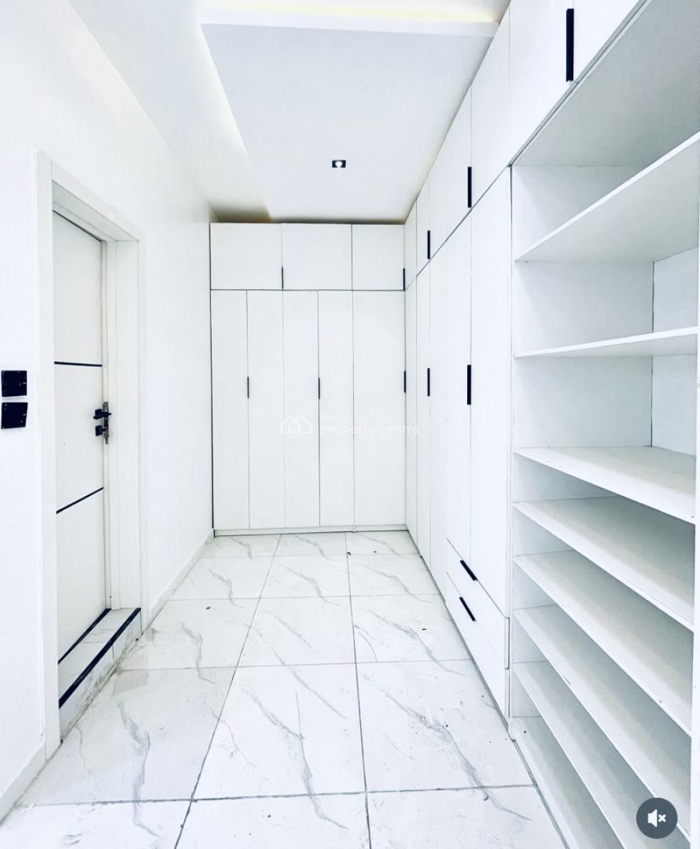 a Contemporary 5 Bedrooms Detached Duplex with Pool, Mobil Road Ajah /ilaje Area /cool Estate!, Ajah, Lagos, Detached Duplex for Rent