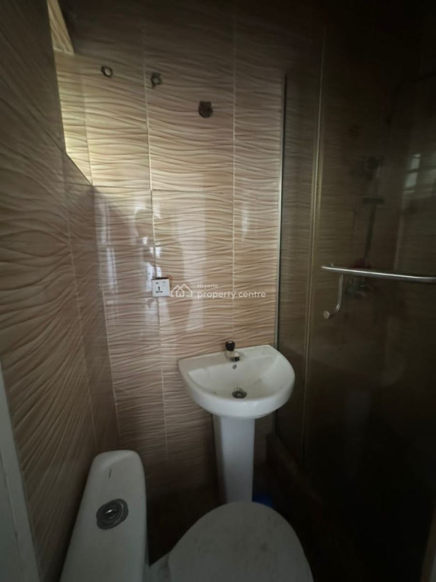 Spacious One Bedroom Miniflat with a Fully Fitted Kitchen, Chevron Alternative Route, Lekki, Lagos, Mini Flat (room and Parlour) for Rent