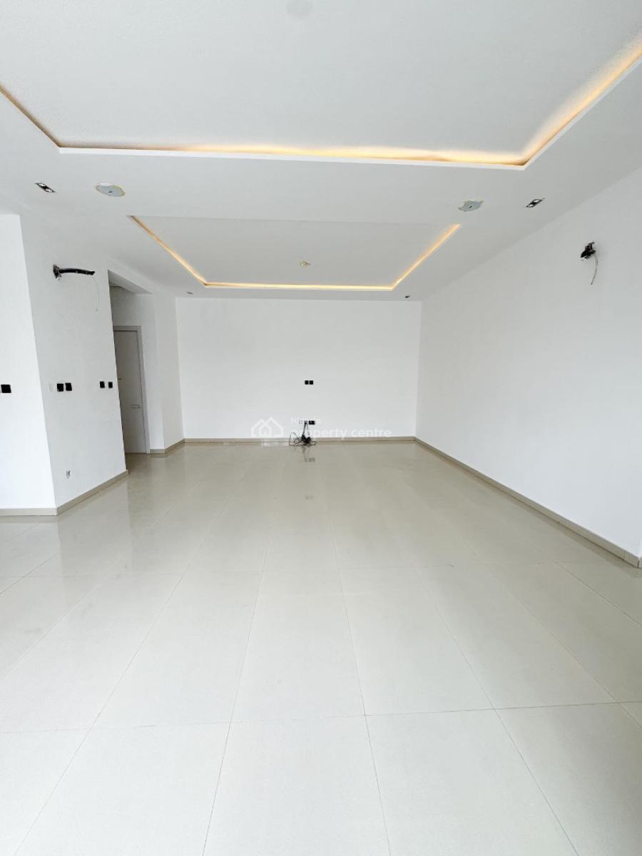 Lovely 2 Bedroom Apartment with Bq, Lekki Phase 1, Lekki Phase 1, Lekki, Lagos, Detached Bungalow for Sale