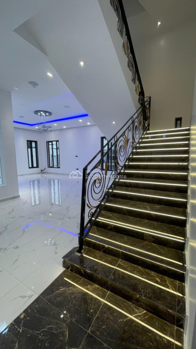 Fully Detached 7 Bedrooms with 2 Rooms Bq, Pinnock Beach Estate, Osapa, Lekki, Lagos, Detached Duplex for Sale